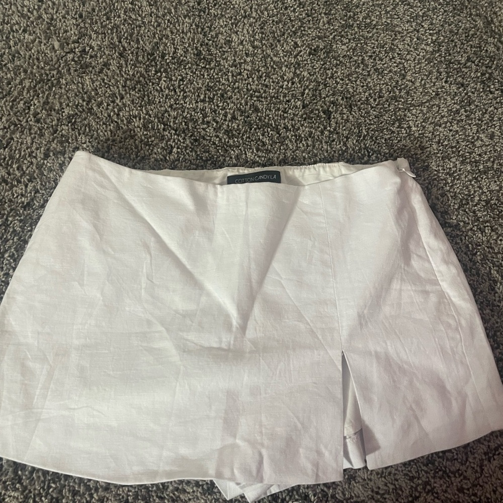 Madida White Women's Skort